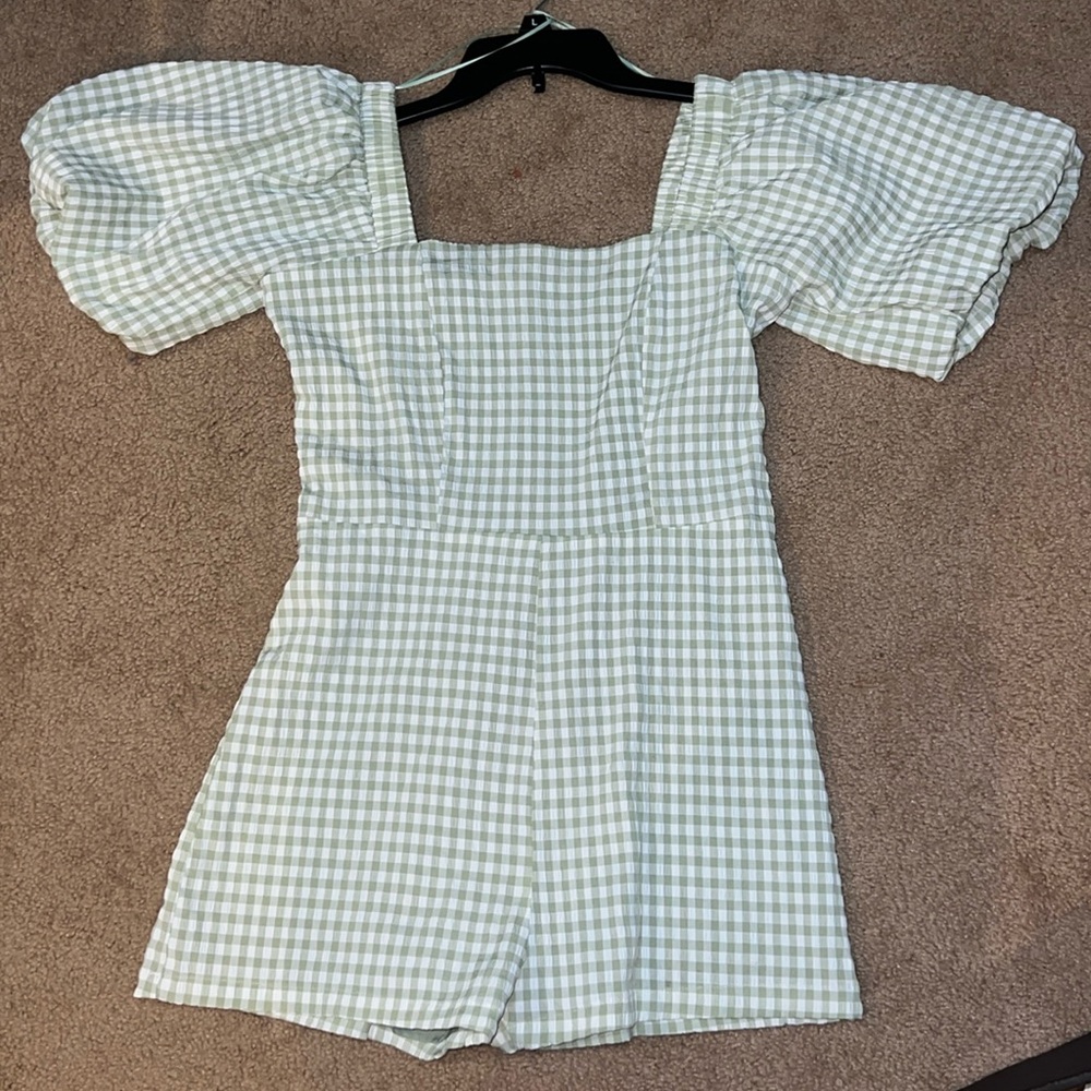 Altar’d State Green Gingham Romper- NWOT